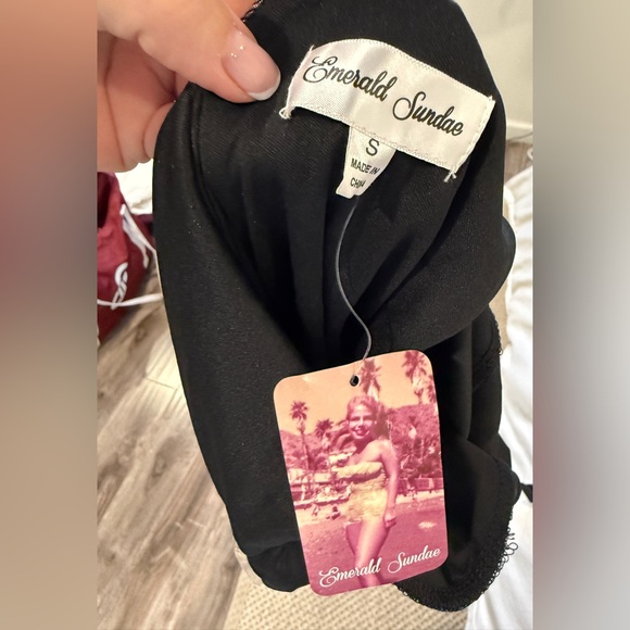 Emerald Sundae Metallic Ruched Bodycon Dress – Size Small – NWT - Picture 3 of 3